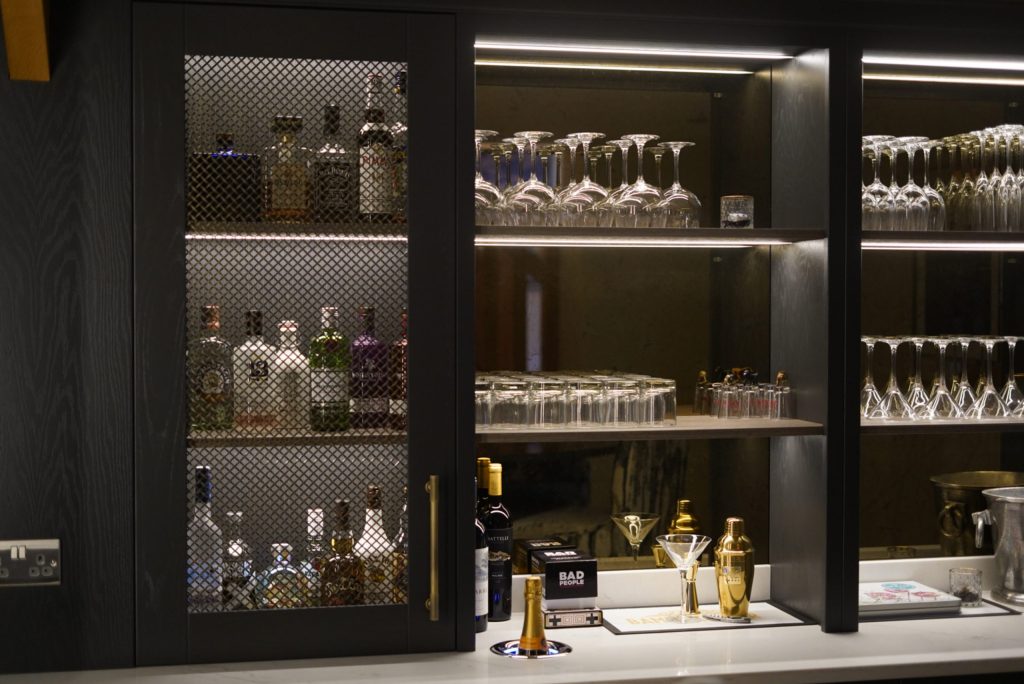 Daval custom home bar