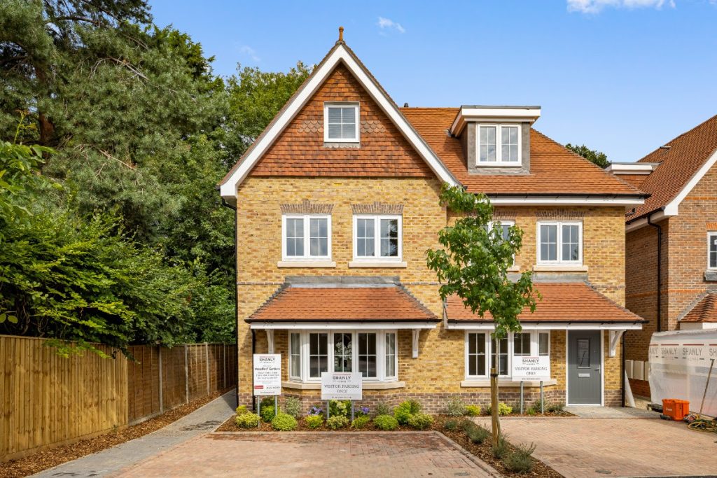 Family homes at Woodleaf Gardens