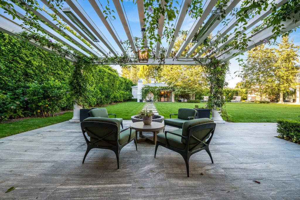 Former Jennifer Lopez and Ben Affleck Mansion Hits the Market with Luxurious Amenities